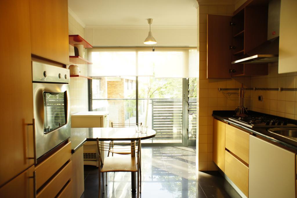 Modern Apartment Near The Bridge Lisbon Exterior photo